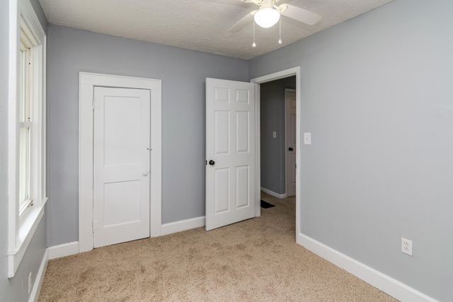 371 E Washington Street, Winchester, KY 40391