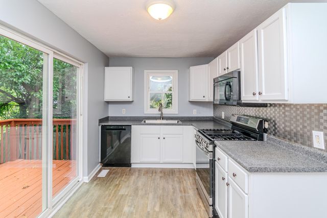 371 E Washington Street, Winchester, KY 40391