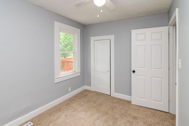 371 E Washington Street, Winchester, KY 40391