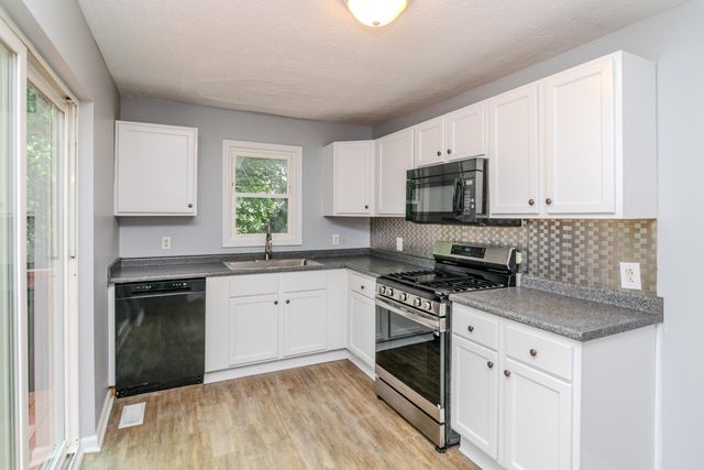 371 E Washington Street, Winchester, KY 40391