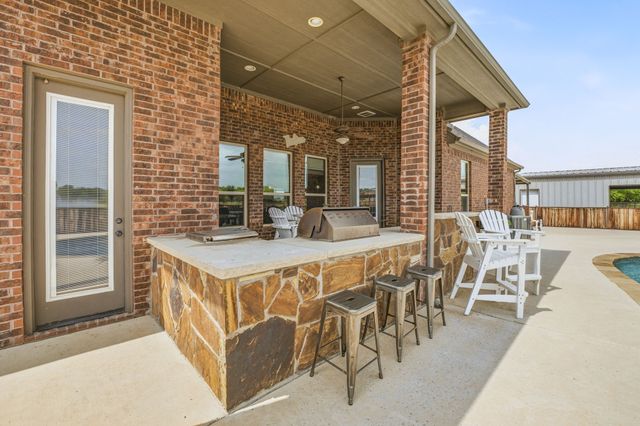 2801 Mh 379, Mineral Wells, TX 76067