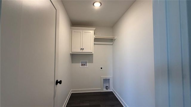 2200 SE Oak Ridge Drive, Oak Grove, MO 64075