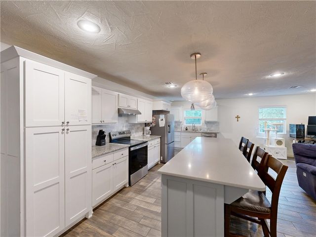 1416 S College Avenue, Fayetteville, AR 72701