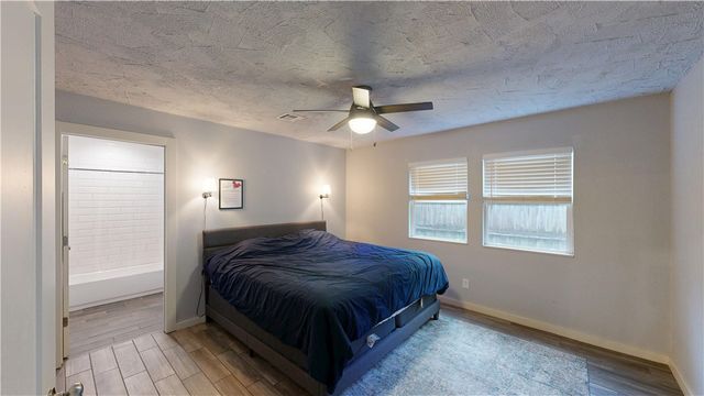 1416 S College Avenue, Fayetteville, AR 72701