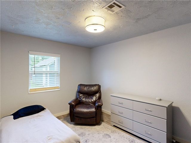 1416 S College Avenue, Fayetteville, AR 72701