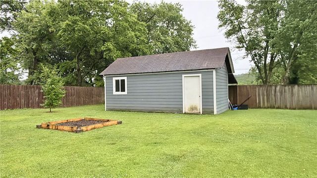 1416 S College Avenue, Fayetteville, AR 72701
