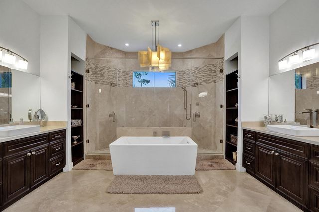5805 NW 65th Terrace, Parkland, FL 33067
