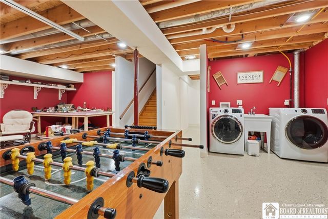 33 Diamond Drive, Carroll, NY 14738