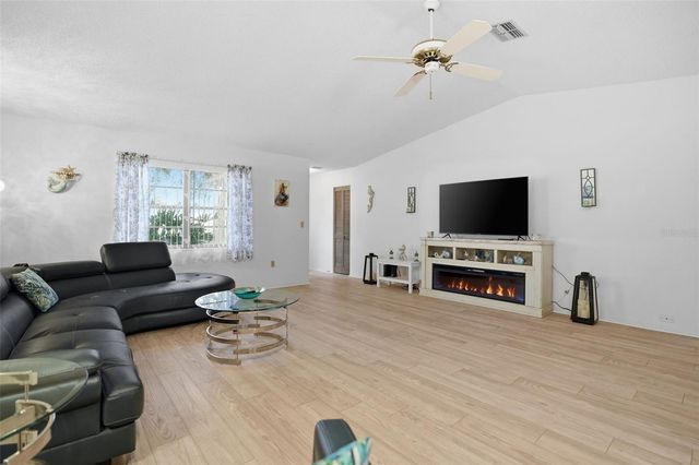 4521 BAYRIDGE COURT, Spring Hill, FL 34606