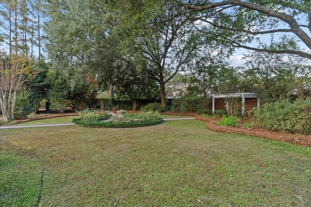 205 Glen Eagles Drive, Dothan, AL 36305