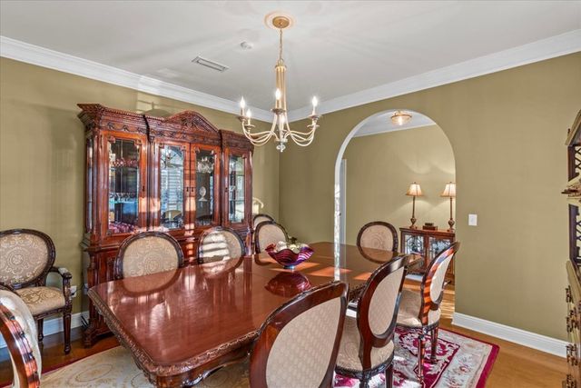 205 Glen Eagles Drive, Dothan, AL 36305