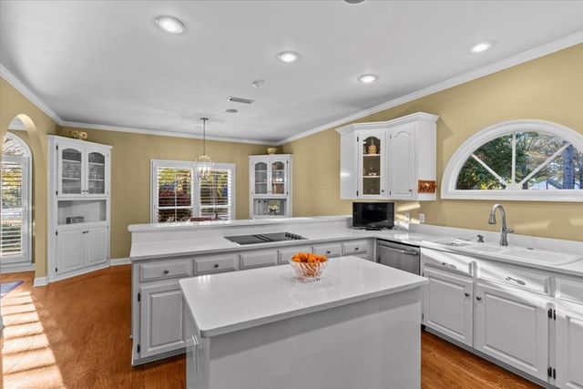 205 Glen Eagles Drive, Dothan, AL 36305