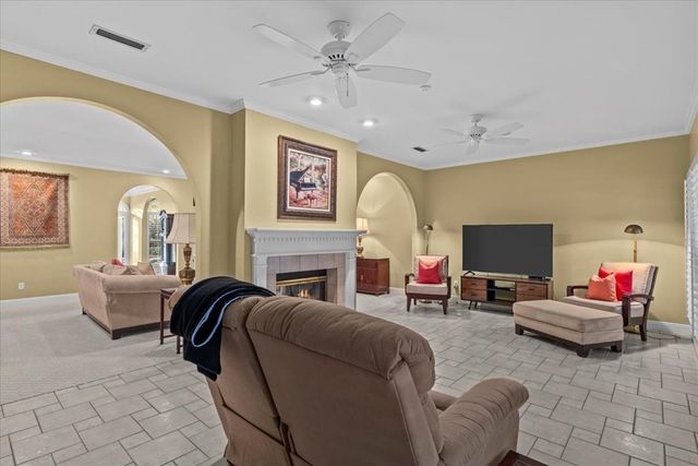 205 Glen Eagles Drive, Dothan, AL 36305