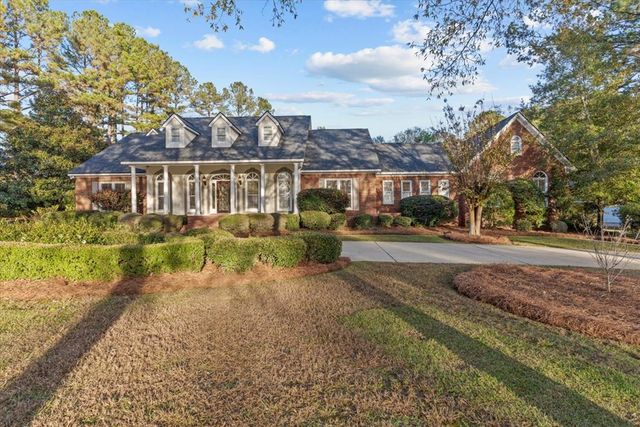 205 Glen Eagles Drive, Dothan, AL 36305