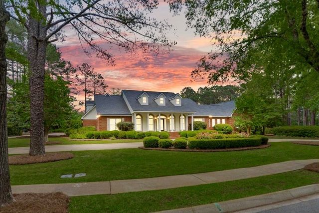 205 Glen Eagles Drive, Dothan, AL 36305