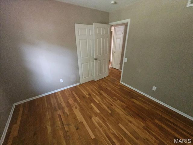 11138 Landseer Drive, St Louis, MO 63136