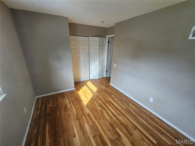 11138 Landseer Drive, St Louis, MO 63136