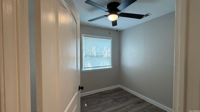 325 E French, San Antonio, TX 78212