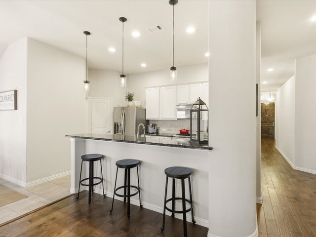 2913 Mandalay Drive, Little Elm, TX 75068