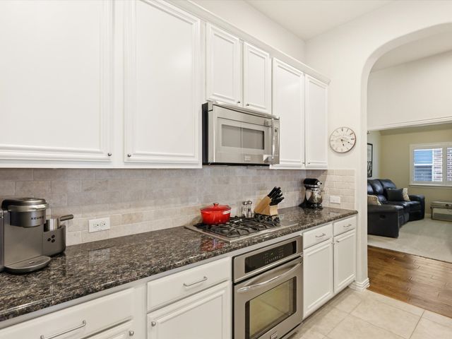 2913 Mandalay Drive, Little Elm, TX 75068