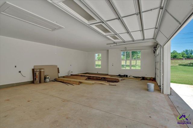 466 Bear Branch Road, Kathleen, GA 31047