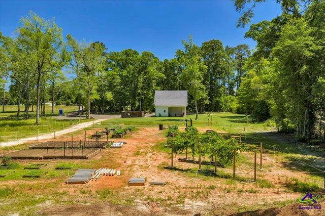 466 Bear Branch Road, Kathleen, GA 31047