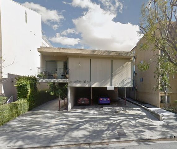 714 N Knoll Drive, West Hollywood, CA 90069