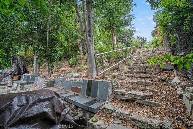 5234 Newtonia, Los Angeles, CA 90032