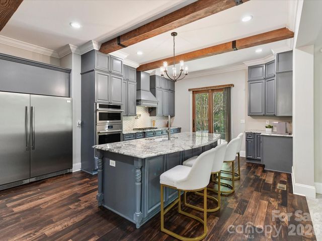8119 Skyecroft Commons Drive, Waxhaw, NC 28173