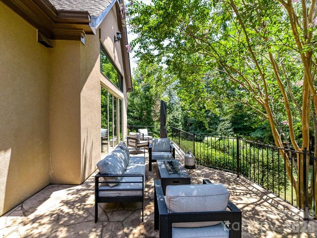 8119 Skyecroft Commons Drive, Waxhaw, NC 28173