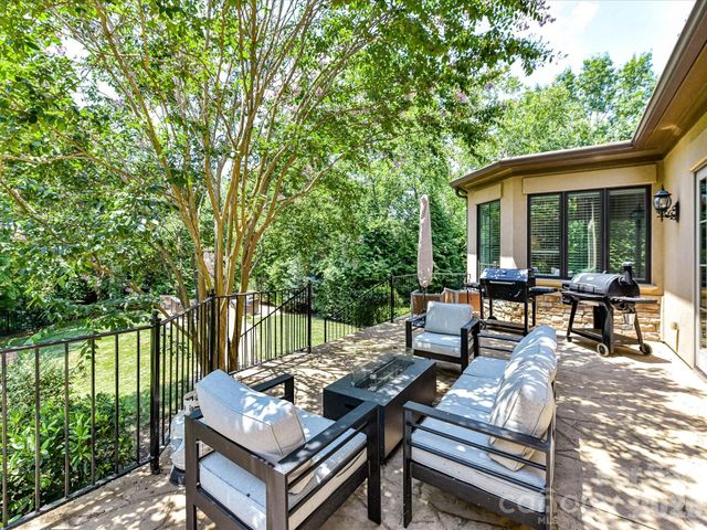 8119 Skyecroft Commons Drive, Waxhaw, NC 28173