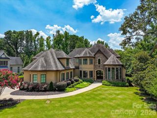 8119 Skyecroft Commons Drive, Waxhaw, NC 28173