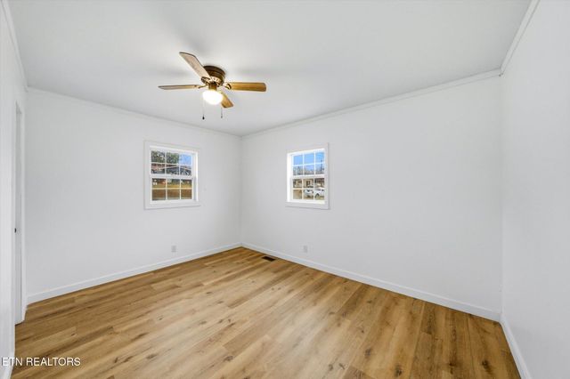 425 Cumberland Ave, Athens, TN 37303