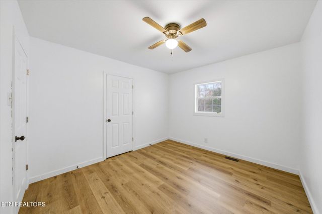 425 Cumberland Ave, Athens, TN 37303