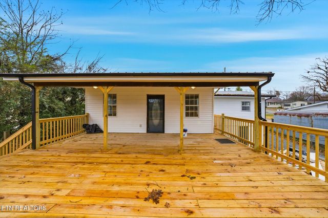 425 Cumberland Ave, Athens, TN 37303