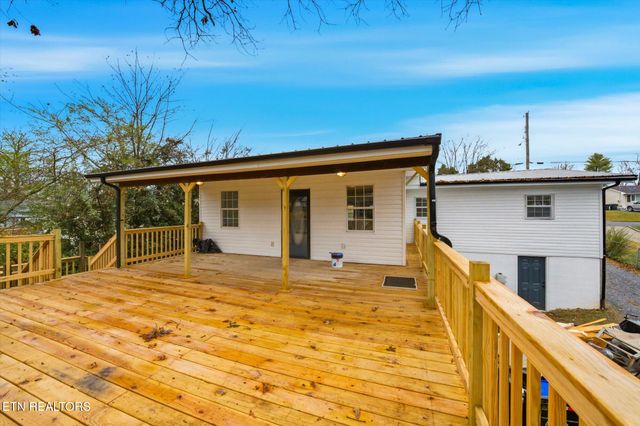 425 Cumberland Ave, Athens, TN 37303