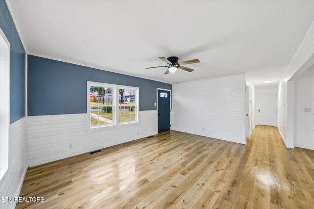 425 Cumberland Ave, Athens, TN 37303