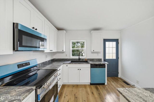 425 Cumberland Ave, Athens, TN 37303