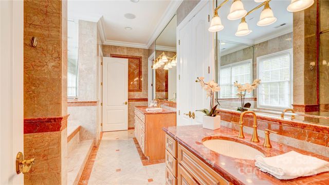 2310 La Maison Drive, Charlotte, NC 28226