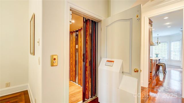 2310 La Maison Drive, Charlotte, NC 28226