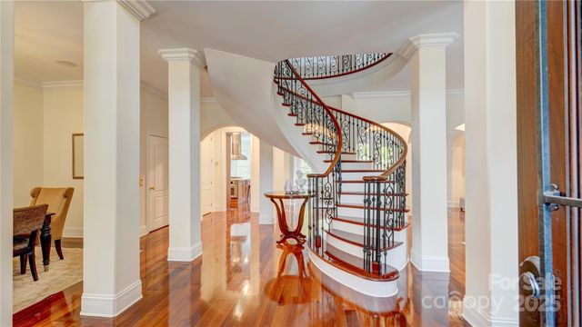 2310 La Maison Drive, Charlotte, NC 28226