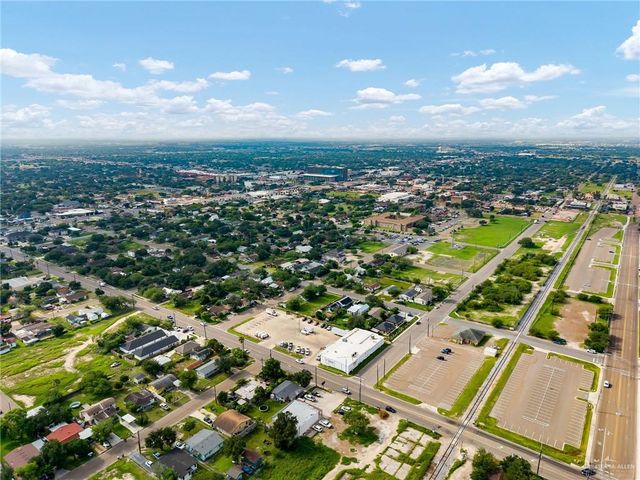 505 W Van Week Street, Edinburg, TX 78541