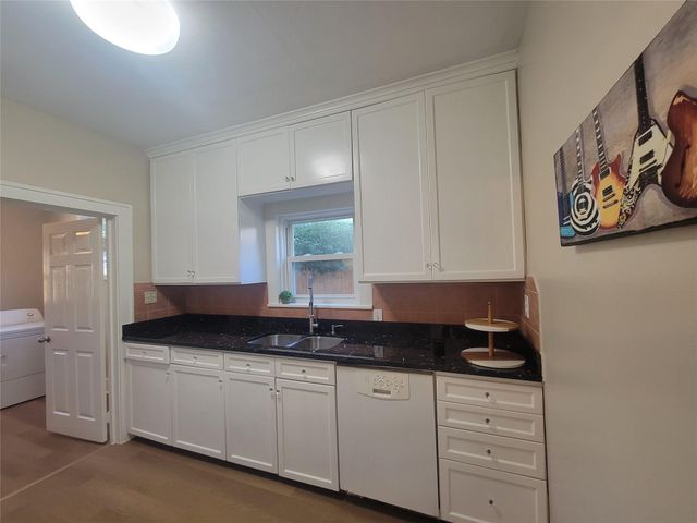2406 Huldy Street, Houston, TX 77019