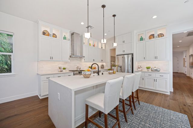 3017 Bedford Falls Way, Sacramento, CA 95818