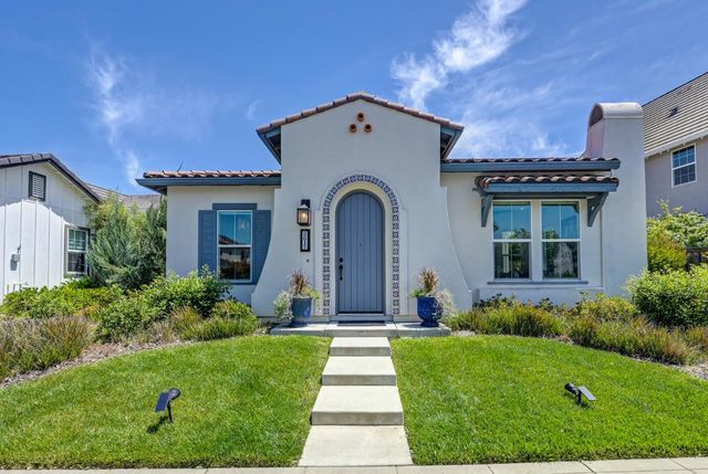 3017 Bedford Falls Way, Sacramento, CA 95818