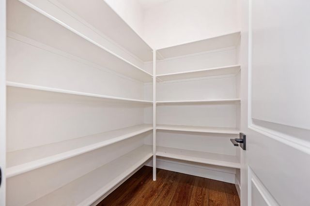 3017 Bedford Falls Way, Sacramento, CA 95818