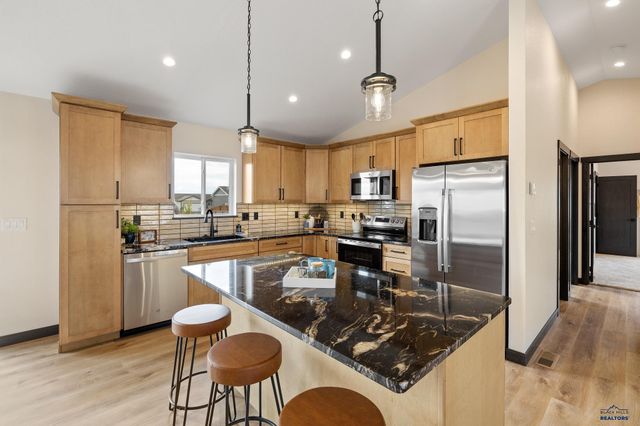 3009 FRAN WAY, Rapid City, SD 57703