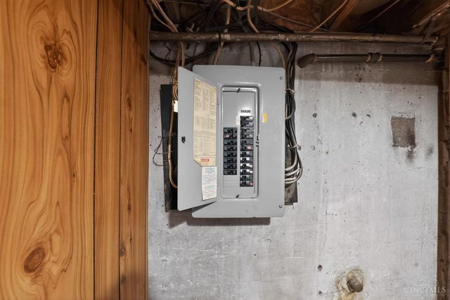 7352 Clovernook Avenue, Mt Healthy, OH 45231