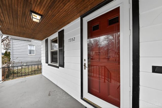 7352 Clovernook Avenue, Mt Healthy, OH 45231