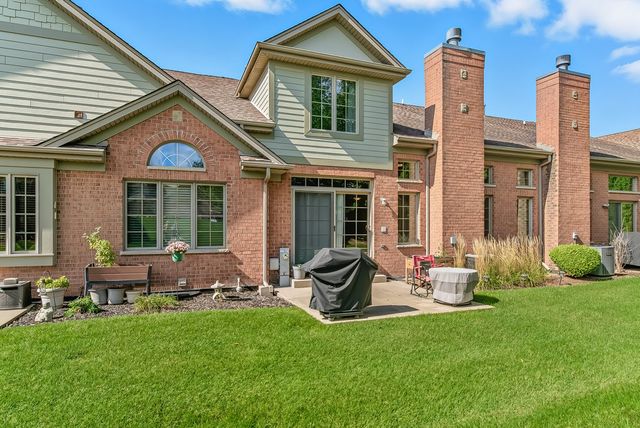 20373 Mackinac Point Drive, Frankfort, IL 60423